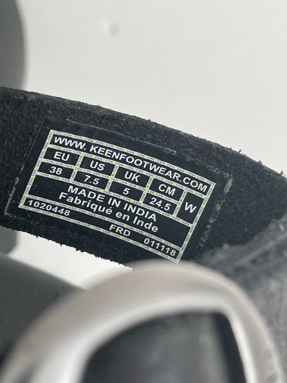 Keen Sofia Leather Sandals Black Size 7.5 Beach Walking Travel - Picture 12 of 12